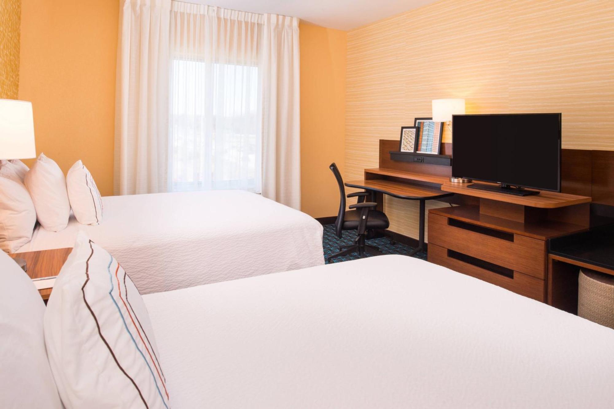 Fairfield Inn & Suites By Marriott Akron Stow Bagian luar foto